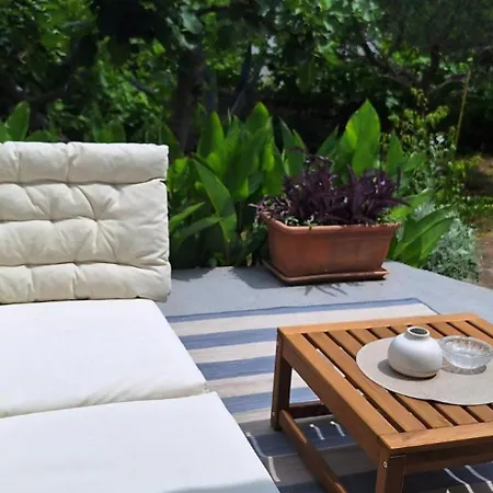 Schoenes Haus Mit Privatem Garten 자다르