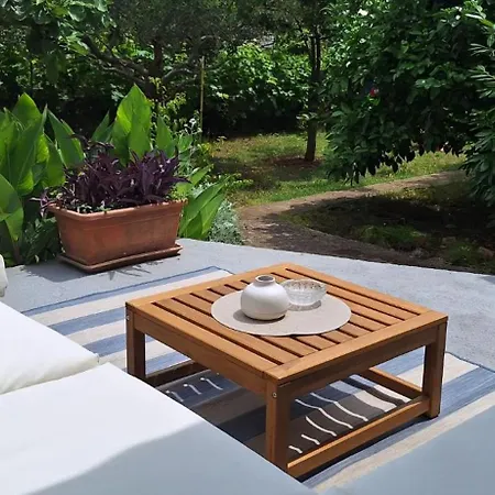 Schoenes Haus Mit Privatem Garten *
