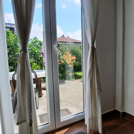 Schoenes Haus Mit Privatem Garten * Zadar