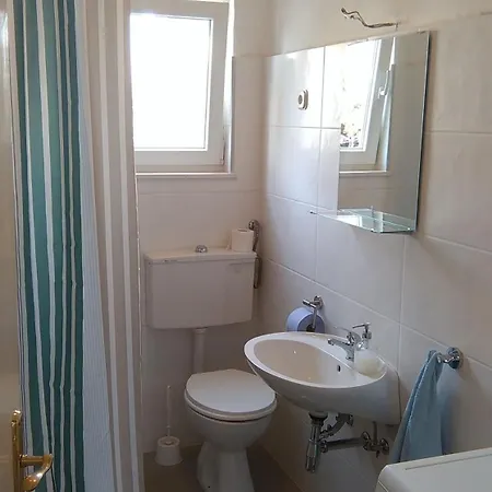 Holiday home Schoenes Haus Mit Privatem Garten